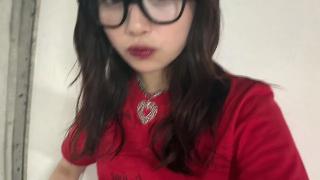 念念 伊勢鈴蘭